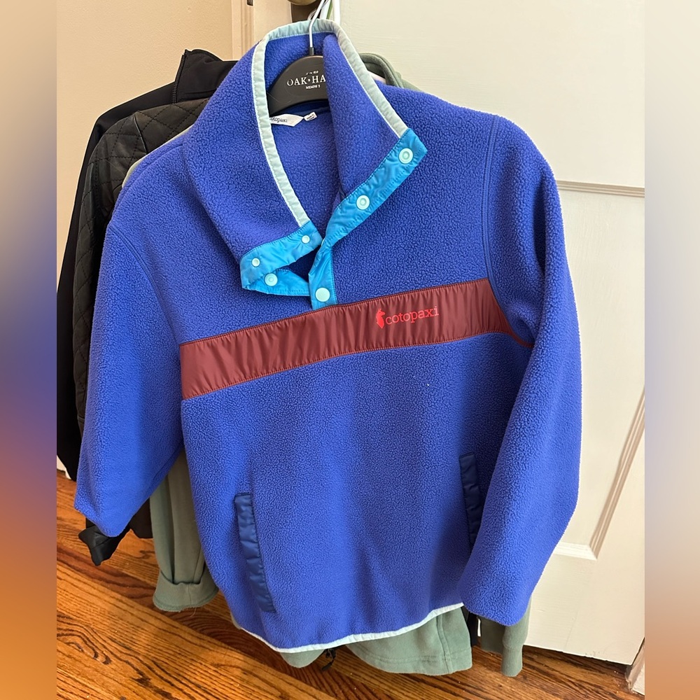 Cotopaxi size small pullover